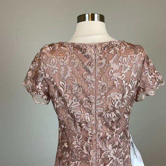 JS Collections Pink Lace Cocktail Dress Size 4 Short Sleeve Midi Sheath - Picture 6 of 12